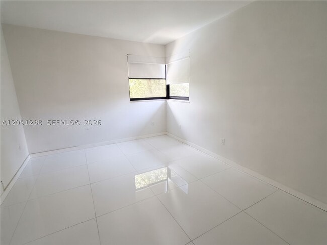 Building Photo - 55 Ocean Ln Dr