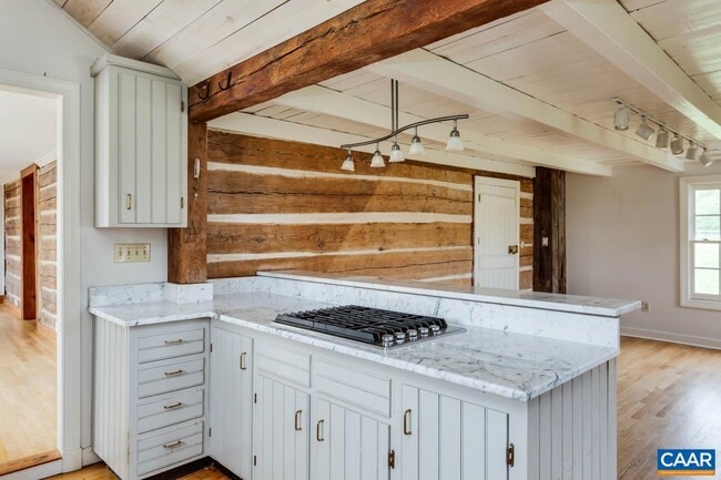 Building Photo - 1522 Oak Hill Ln