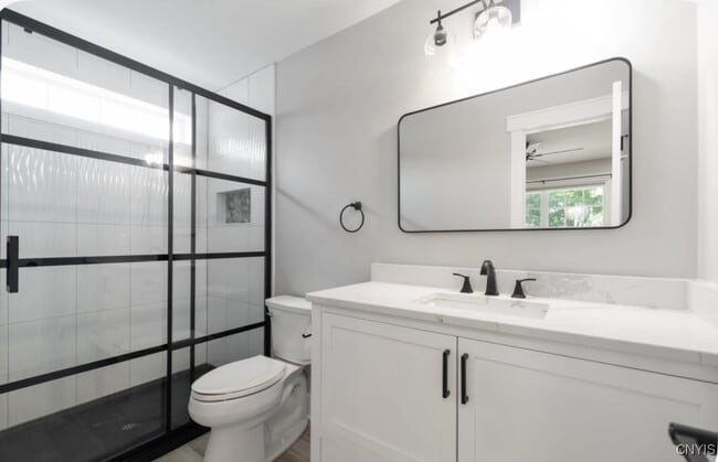 Building Photo - 116 Festa Fairway Ln