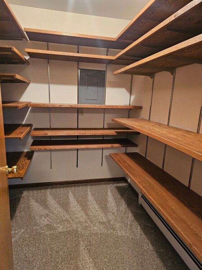 Building Photo - 1 Bed 1 Bath Single Family Home in Wisconsin Rapids