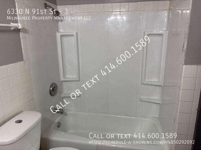 Building Photo - 6320-6330 N 91st St