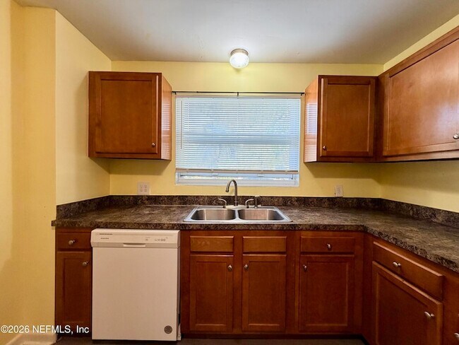 Building Photo - 4037 Conga St