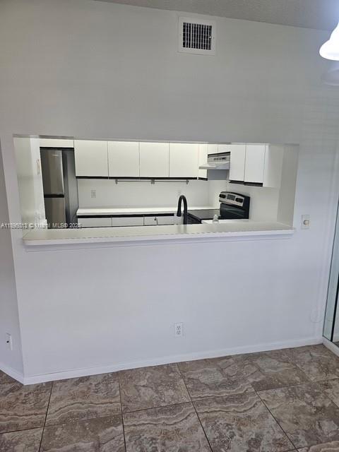 Building Photo - 12750 SW 4th Ct