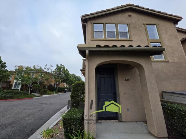 Building Photo - 2295 Whistling Ln