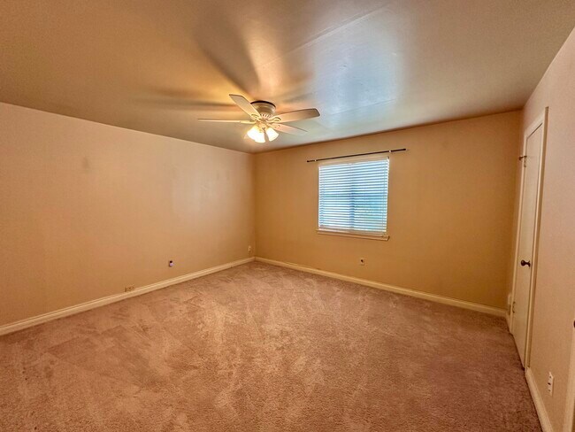 Building Photo - 4310 31st St