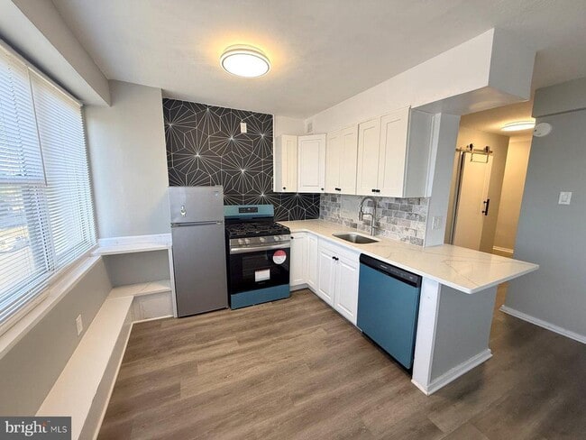 Building Photo - 1200 Marlton Pike