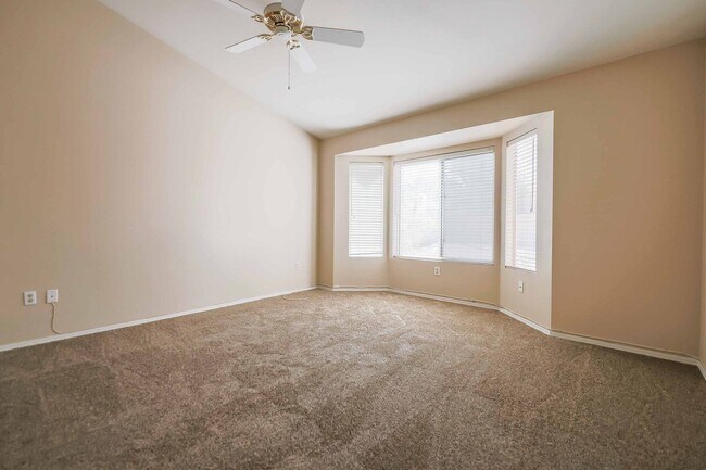 Building Photo - Sun City Summerlin - Golf Course Community...