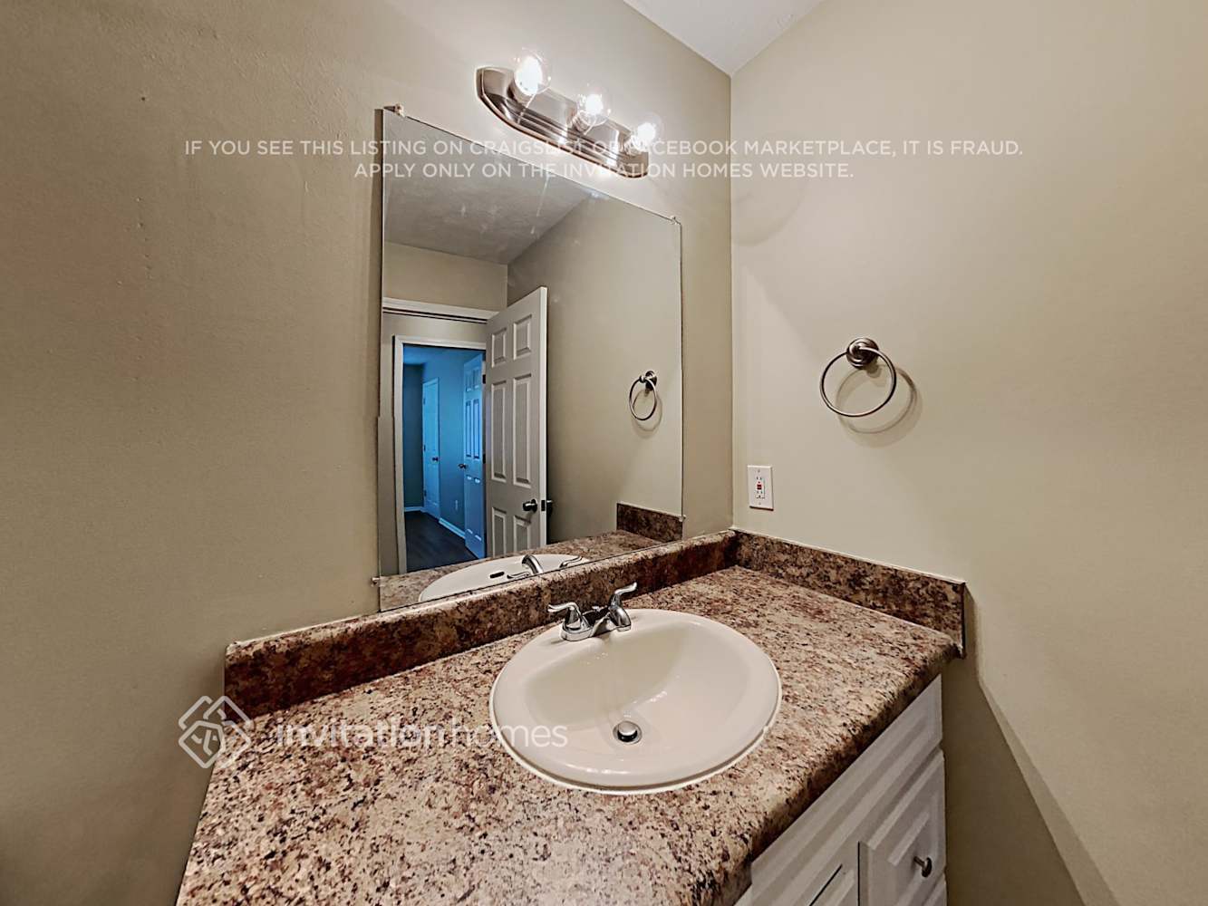 Building Photo - 1400 Glynn Oaks Dr SW