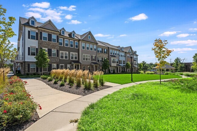 Building Photo - 27 Gala Ct