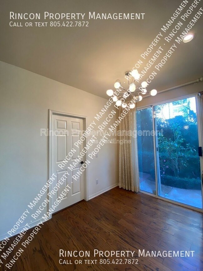 Building Photo - 2870 Evesham Ave