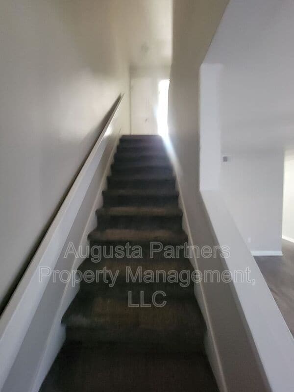 Building Photo - 152 Chalet North CT