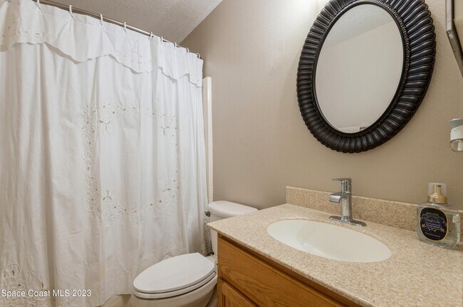 Building Photo - 5527 Indigo Crossing Dr