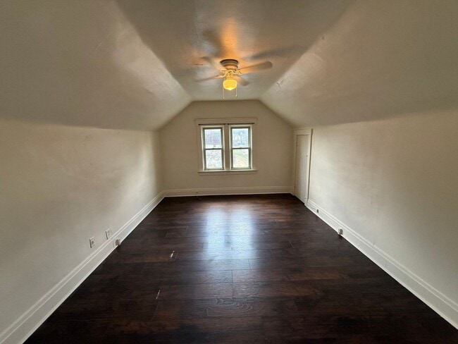 Building Photo - 6801 Fairpark Ave