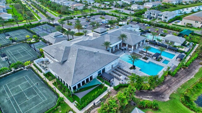 Building Photo - 8561 Crystal Downs Ave