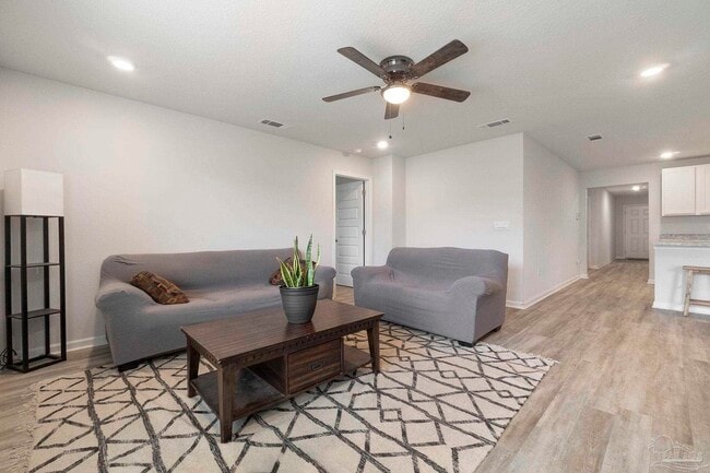 Building Photo - 4358 Redbay Ct