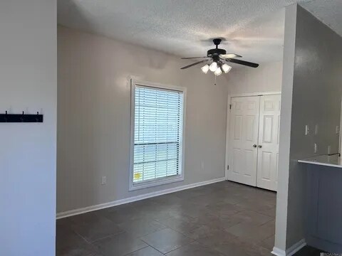 Building Photo - 13650 Kenner Ave