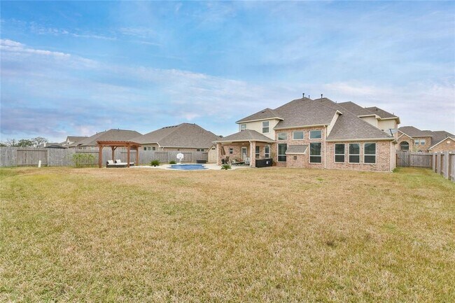 Building Photo - 1236 Laurel Lp