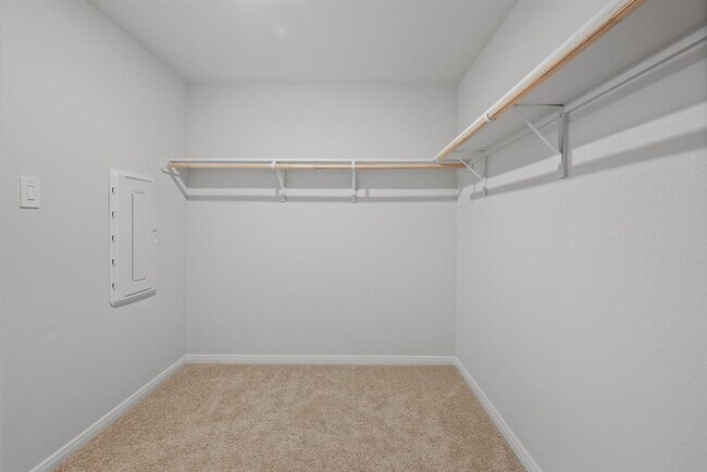 Building Photo - 336 Callado Cir