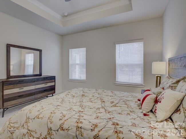 Building Photo - 6377 Ashton Pk Dr