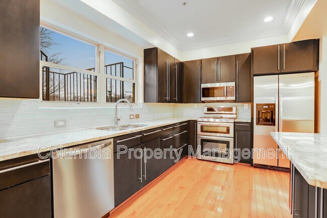 Building Photo - 442 Oakdale Pl NW