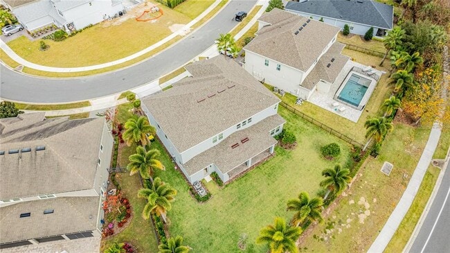 Building Photo - 512 Bellflower Way