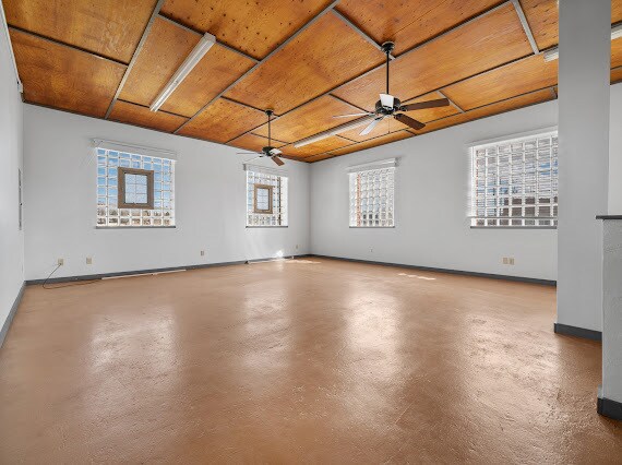 Building Photo - 207 E Garfield St