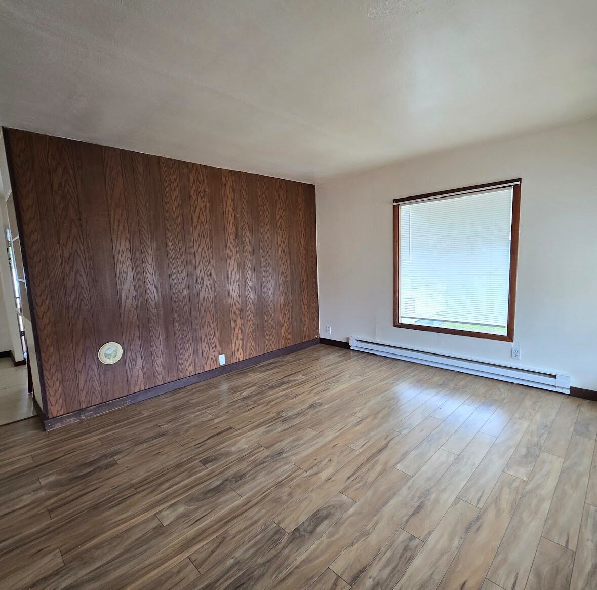 Building Photo - 2120 Laurel St