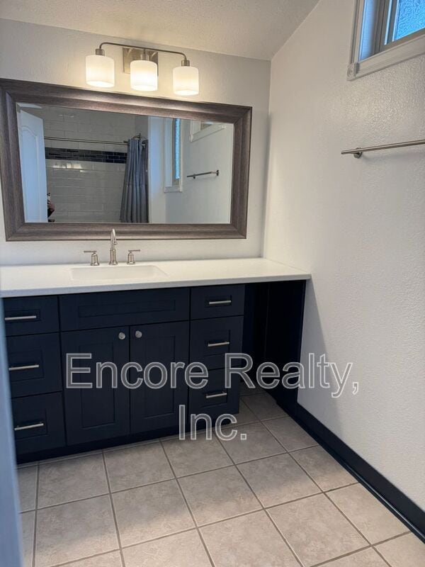 Building Photo - 3654 Azure Lado Dr