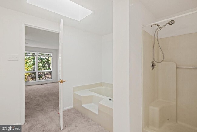 Building Photo - 11808 Bare Sky Ln