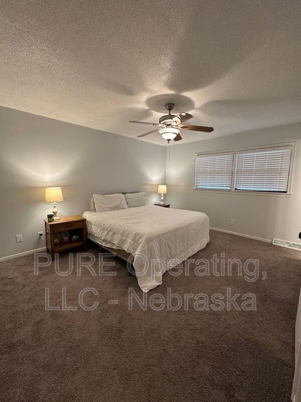 Building Photo - 12904 Marcy St