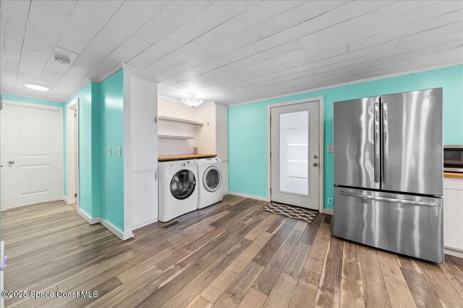 Building Photo - 938 Wren Cir