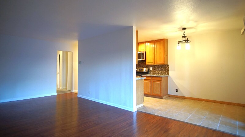 Building Photo - 150 Saratoga Ave