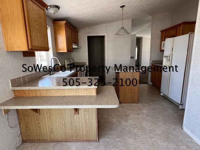 Building Photo - Four Bedroom 2 Bath Home in Kirtland