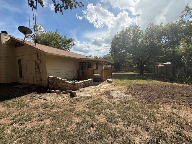 Building Photo - 1510 Glen Burnie Dr