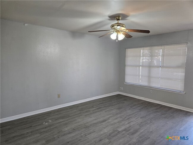 Building Photo - 1129 Spruce St