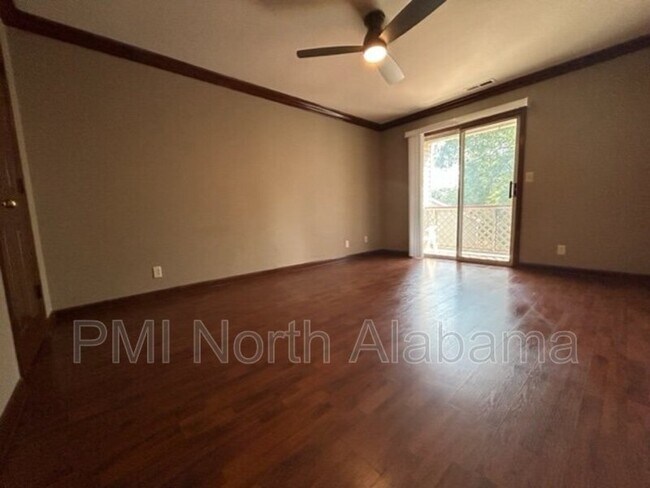 Building Photo - 1023 Stones Throw Dr NW