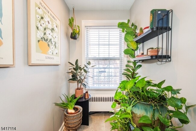 Building Photo - 376 Claremont Ave