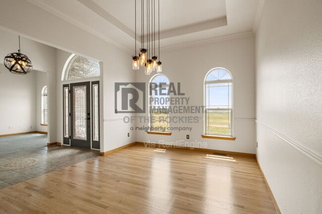 Building Photo - 3348 Hales Ranch Rd