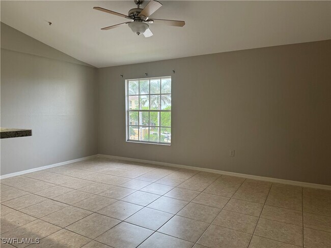Building Photo - 1769 Four Mile Cove Pkwy