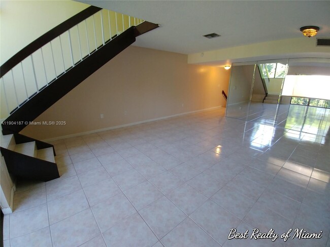 Building Photo - 9905 NW 9th St Cir