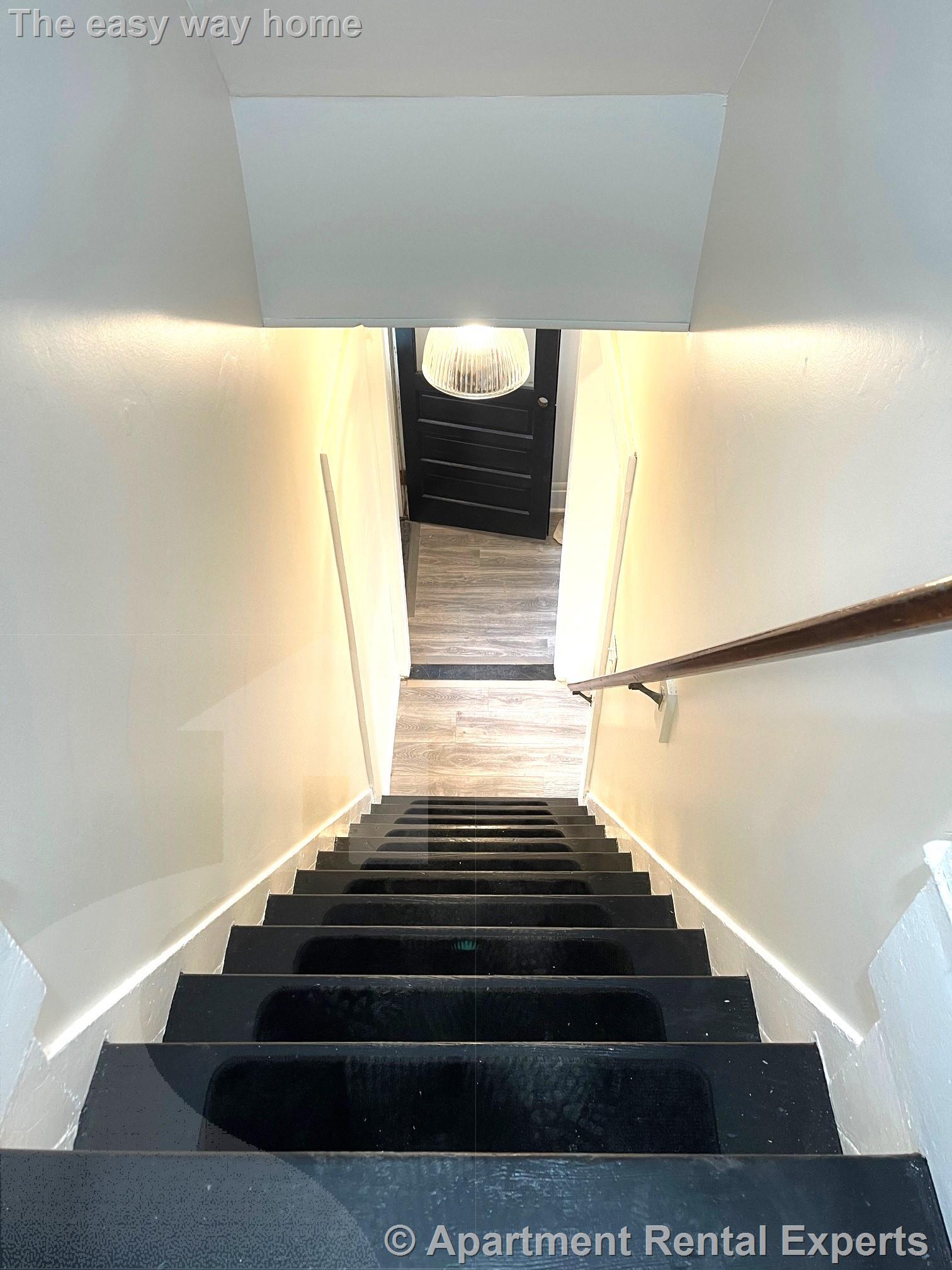 Building Photo - 26 Kenwood St