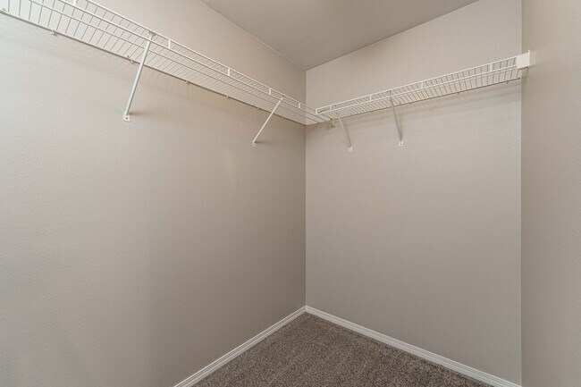 Building Photo - Ask About Specials! A/C Equipped 4 Bedroom 2.5 Bath Located in Desirable Fishers Grove - Union, S...