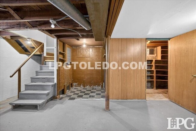 Building Photo - 202 Waggoner Blvd