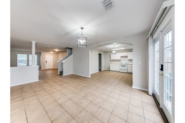Building Photo - 6022 Plumbago Pl