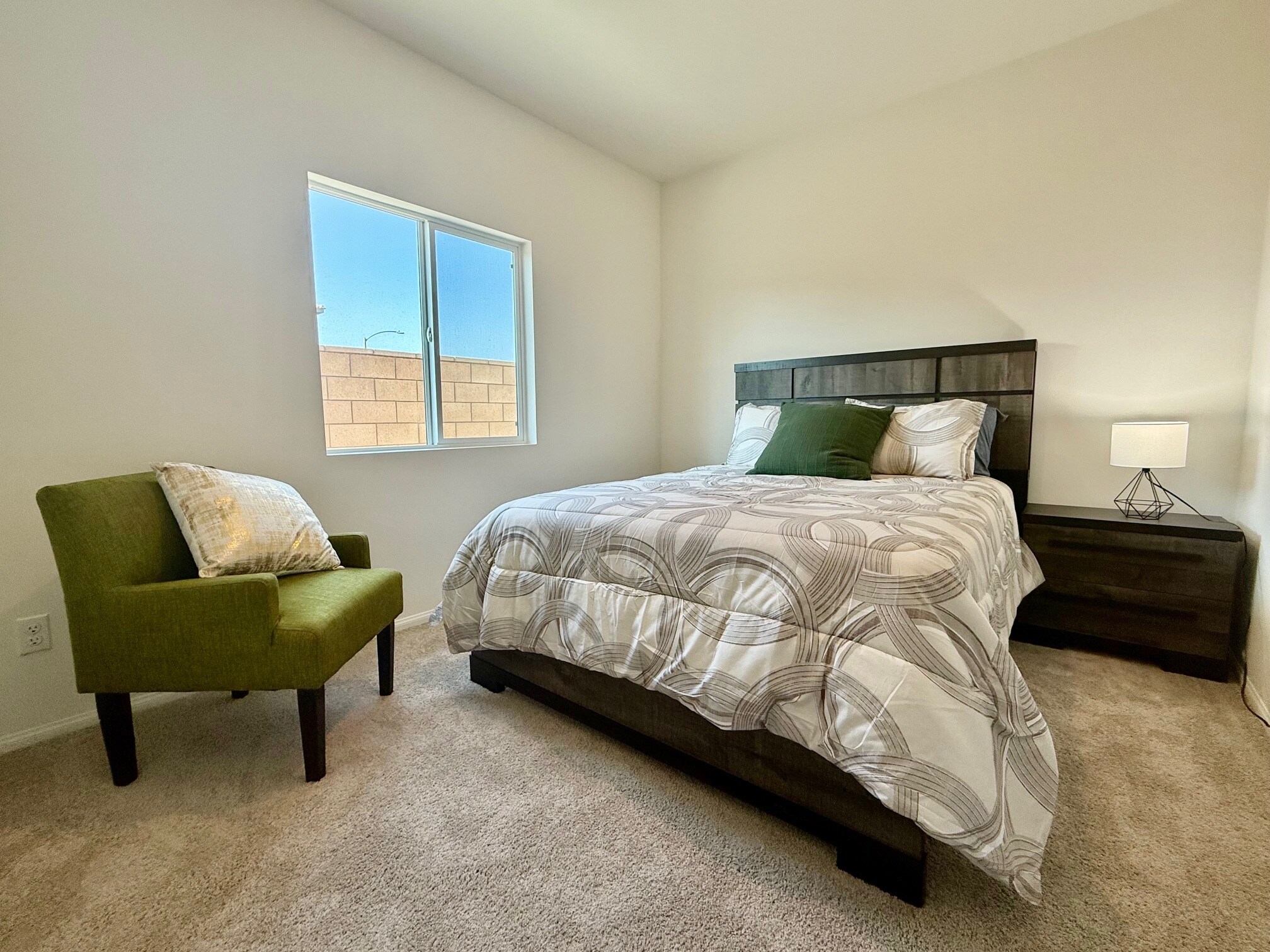 bedroom 3 - 13895 Vantage St