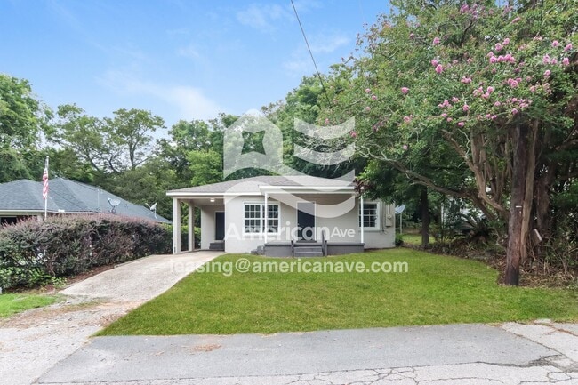 Building Photo - 712 19th St