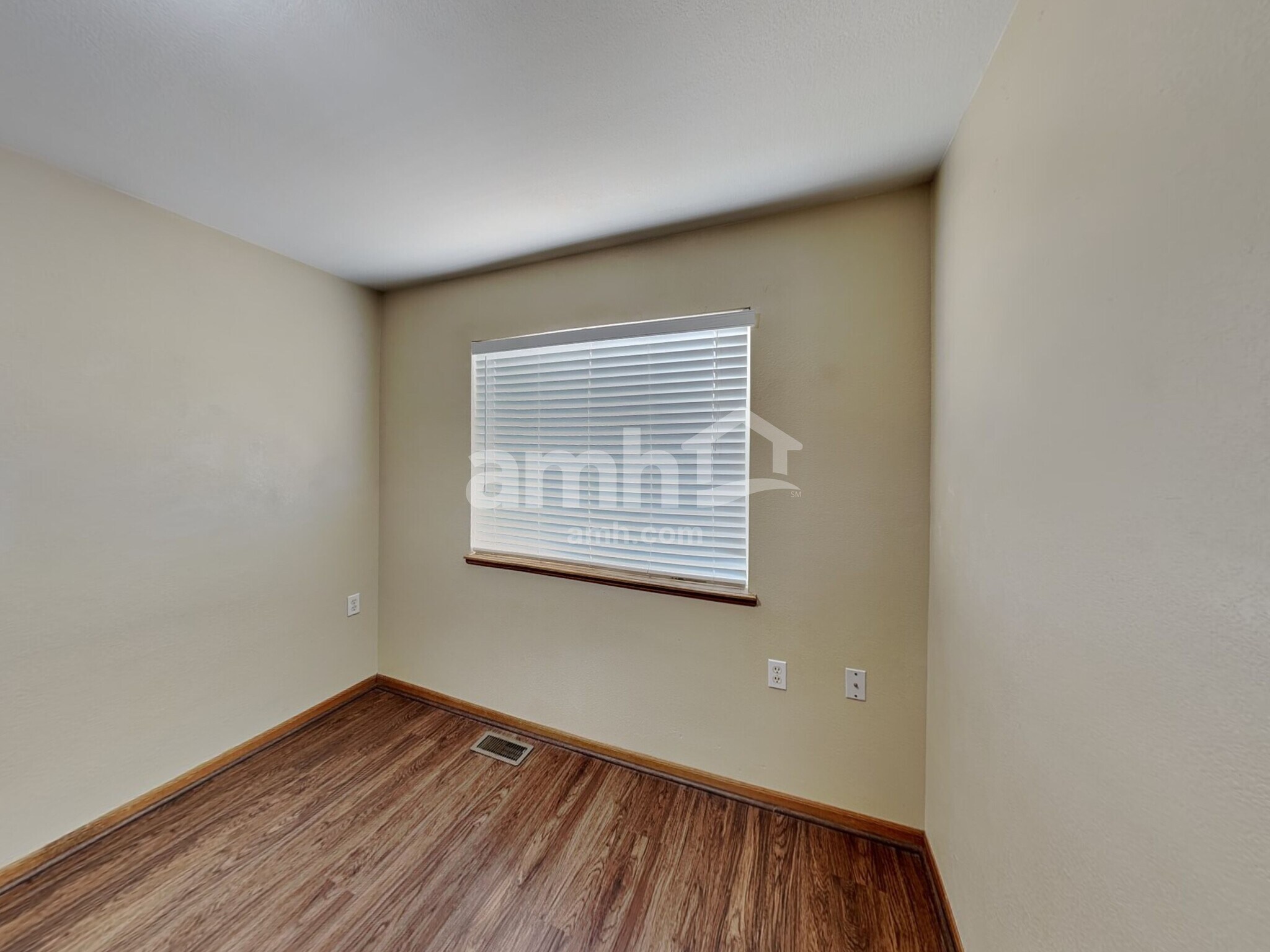 Building Photo - 3204 Birney Ct