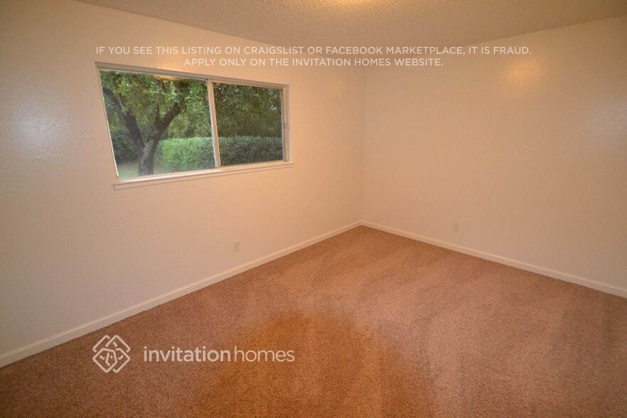 Building Photo - 6837 9th Ave