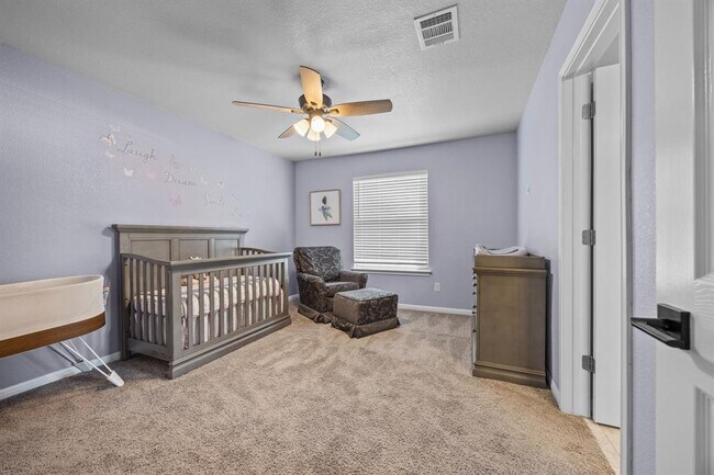 Building Photo - 313 Somerville St