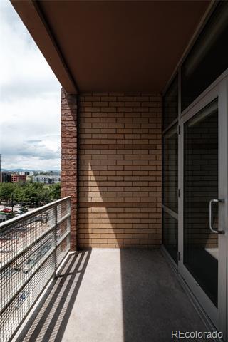 Building Photo - 1610 Little Raven St
